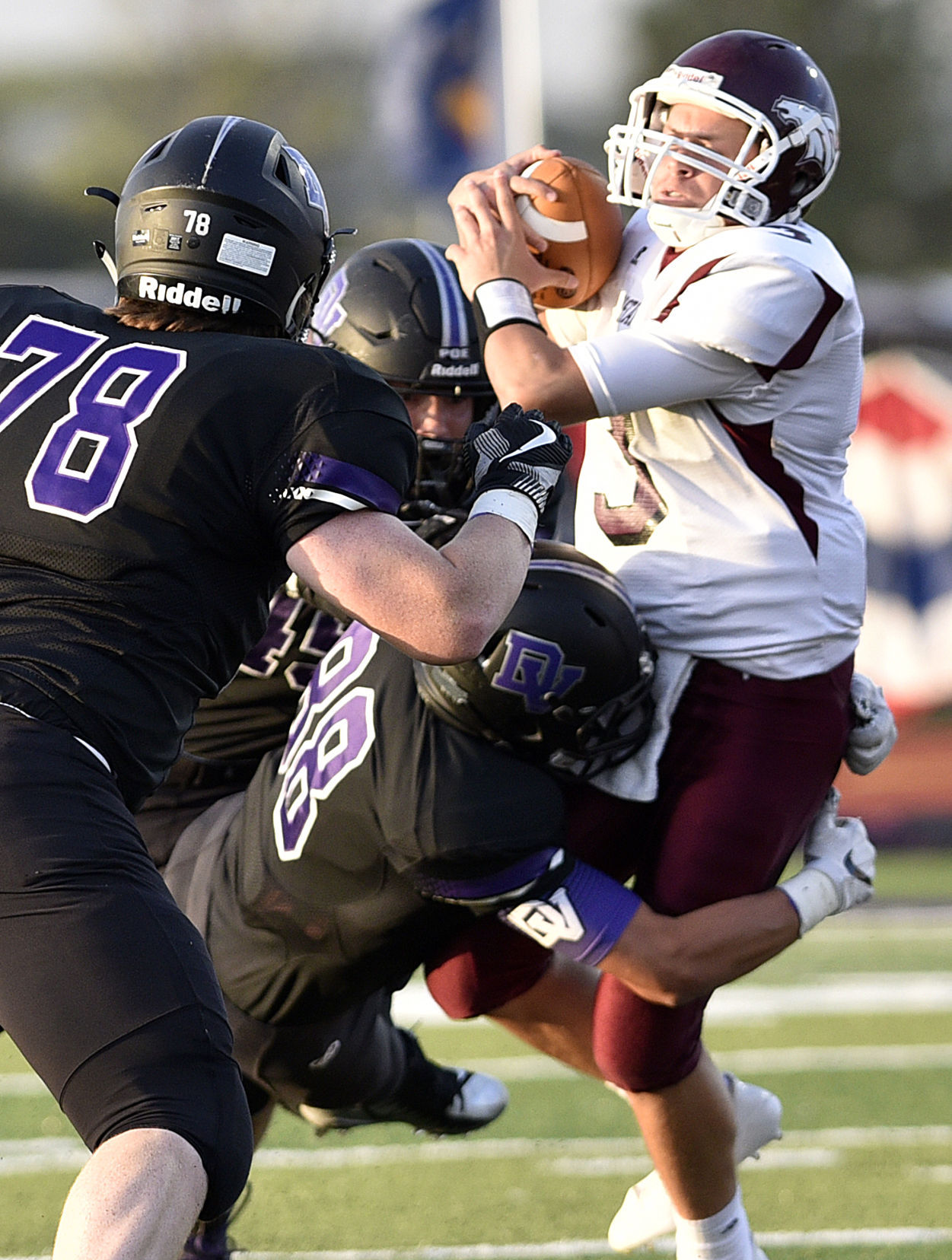 Dakota Valley vs Tri-Valley football